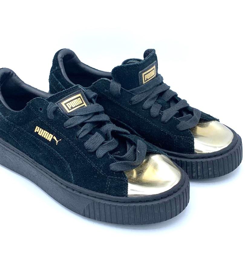 PUMA Women's Suede Platform Gold Fashion Sneaker