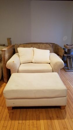 Couch/Chair and a Half with Ottom/Footrest