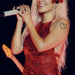 LOOKING For 2 SUNDAY Coachella GA Tickets W2 asap