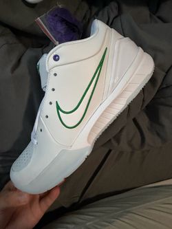 KOBE 4 DRAFT DAY SZ 8 “MILWAUKEE BUCKS”
