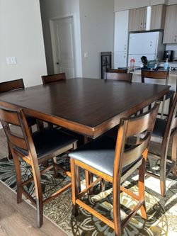 Dinning Set W/10 Chairs