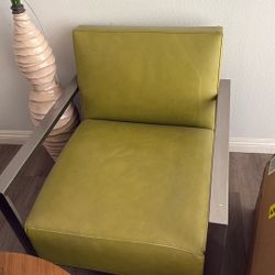 Green Leather Chair 