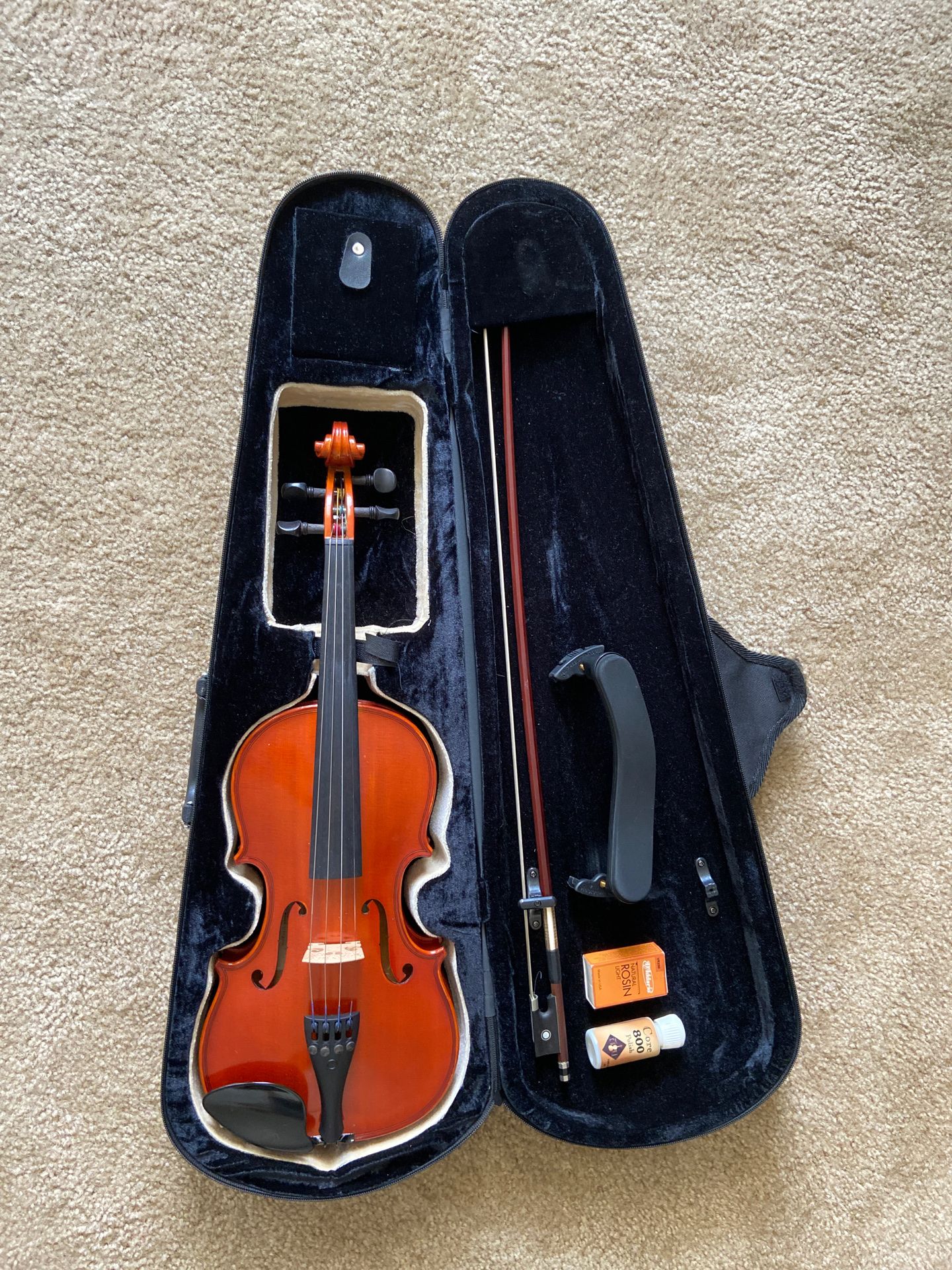 Violin 3/4 with case, chin rest, polish oil, natural rosin