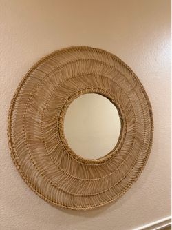 Round Wicker Mirror