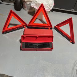 Reflective Hazard Triangles