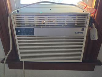 12000 BTU Window Air Conditioner