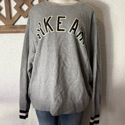 Men’s Xl Nike Sweater 