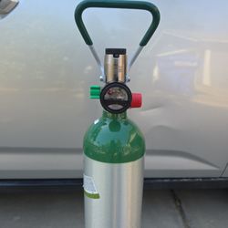 Portable Oxygen Cylinder