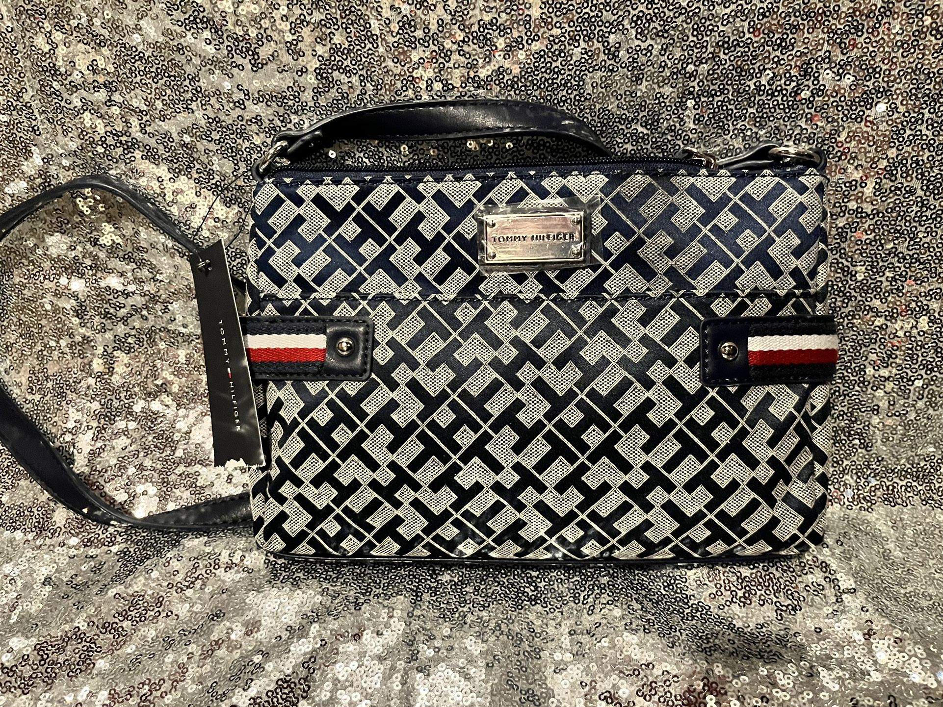 Tommy Hilfiger Crossbody Bag