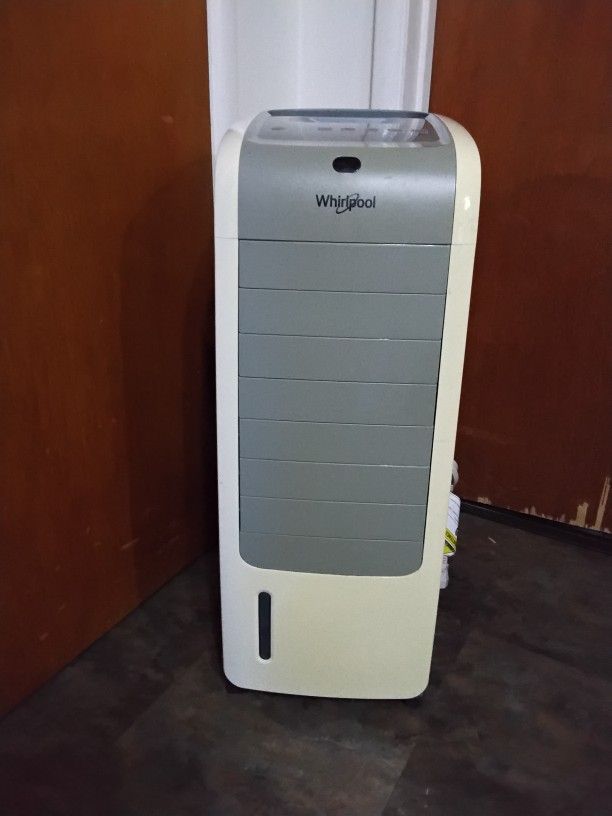 Whirlpool Light Weight Portable Air Cooler