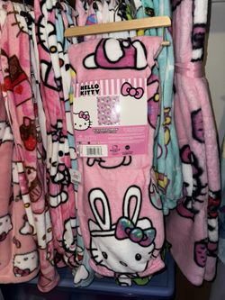 NWT Hello Kitty Baby Blanket