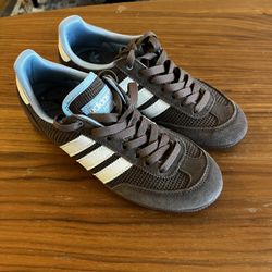 Adidas Women’s 6-1/2 Shoes 