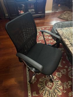 Desk chair