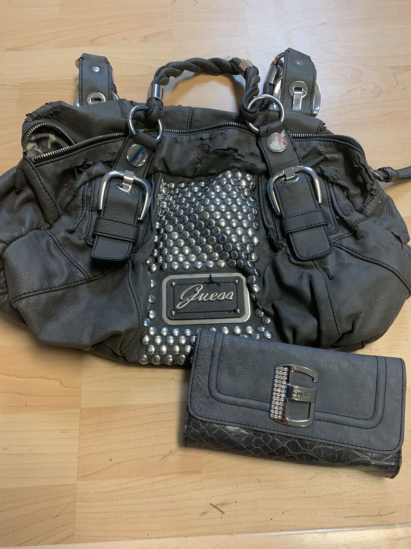 Guess Purse and Wallet 