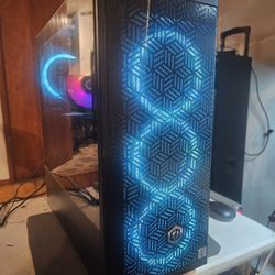 Gaming PC. Intel i7 10700-CPU 16GB Ram 1TB SSD GPU: GTX  Graphics 