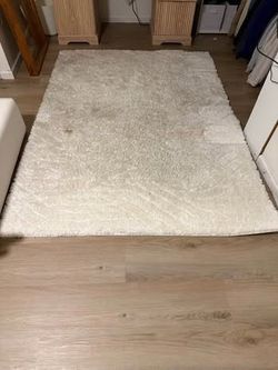 5’ x 7’ Calvin Klein Cream Shag Area Rug