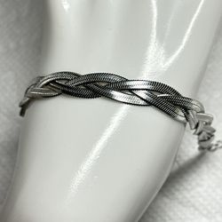 Necklace and bracelet Set