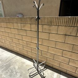 Coat Hanger 