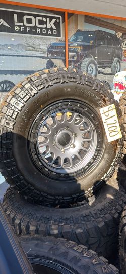 WHEELS TREMOR 17x9 TOYOTA CHEVY 6x5.5