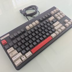 Beautiful Rare Realforce Topre 87U Keyboard 