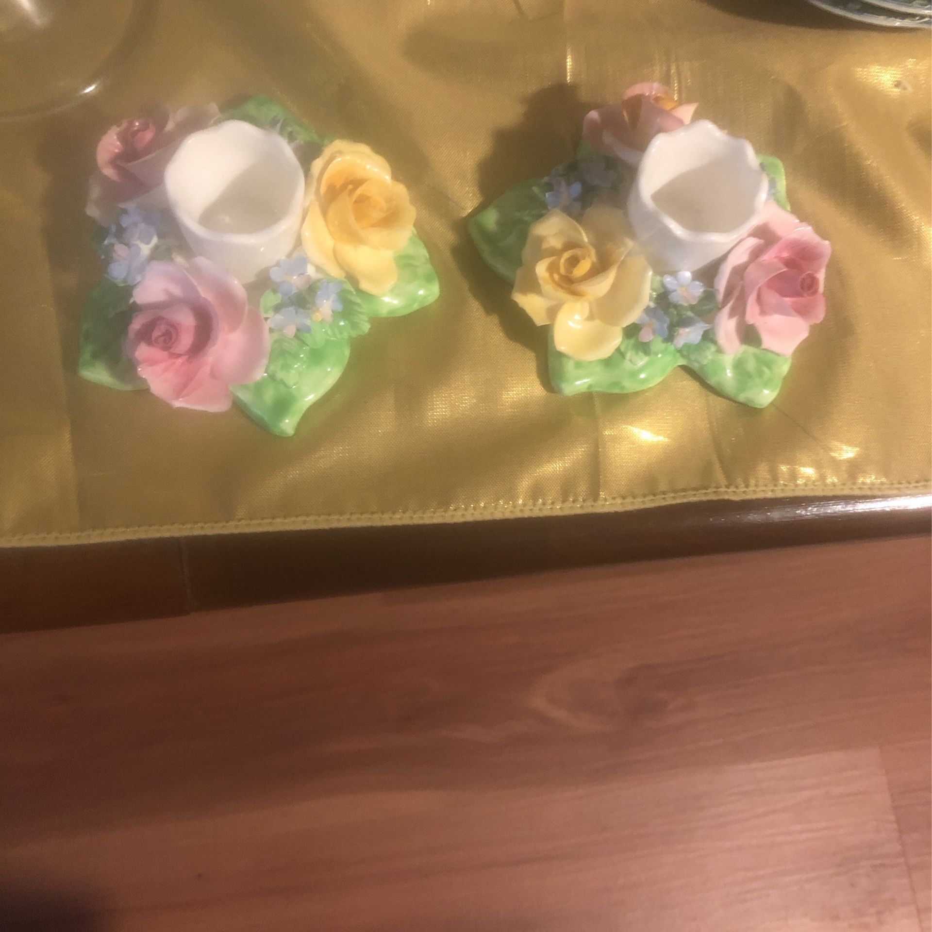 Ceramic candle holders