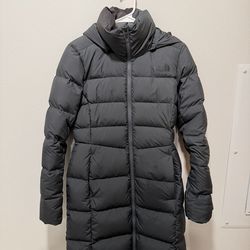 North Face Women’s Parka Puffer Jacket