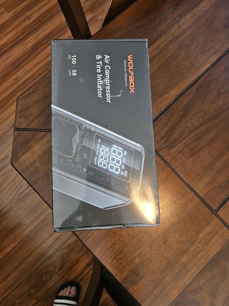 Air Crompessor And Tire Inflator Wolfbox