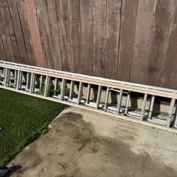 24’ Fiberglass Ladder