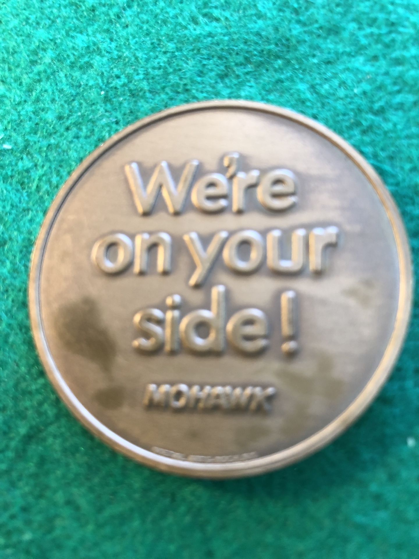 1960 MOHAWK AIRLINES GOLD CHIP SERVICE TOKEN MINT CONDITION 