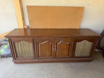 Vintage Sylvania Stereo Console w/ Record Player, Radio & Bluetooth