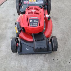 Troy Bilt Maquina De Cortar Sacate 190 Cc