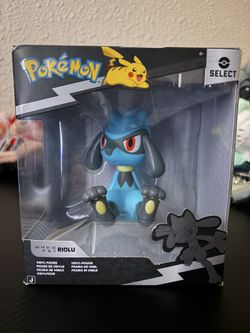 Pokemon Riolu collectible Vinyl Figure