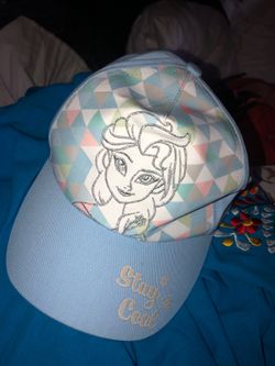 Children frozen hat 😇 !