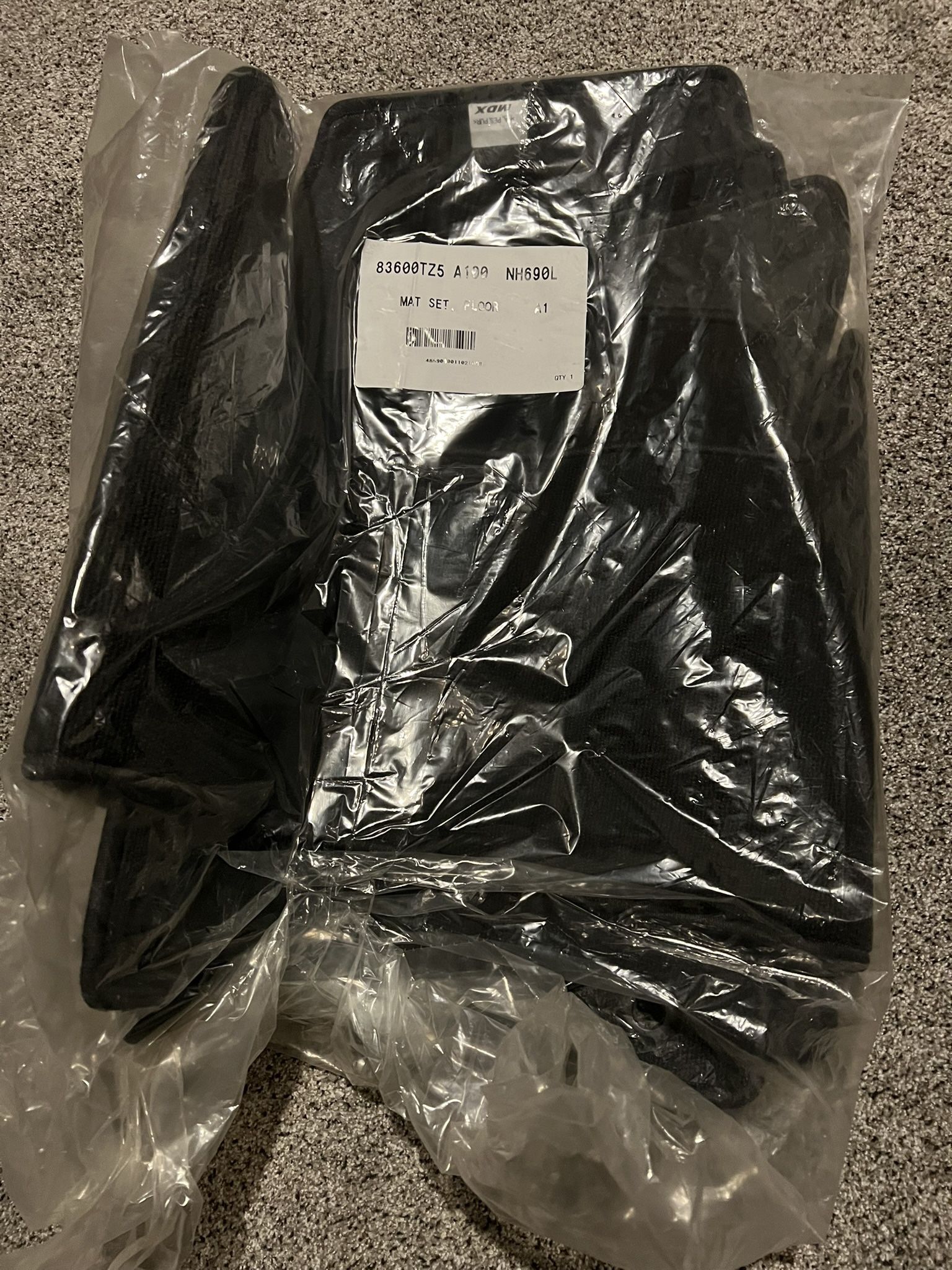 NEW - Acura MDX 2014 Floor Mat set