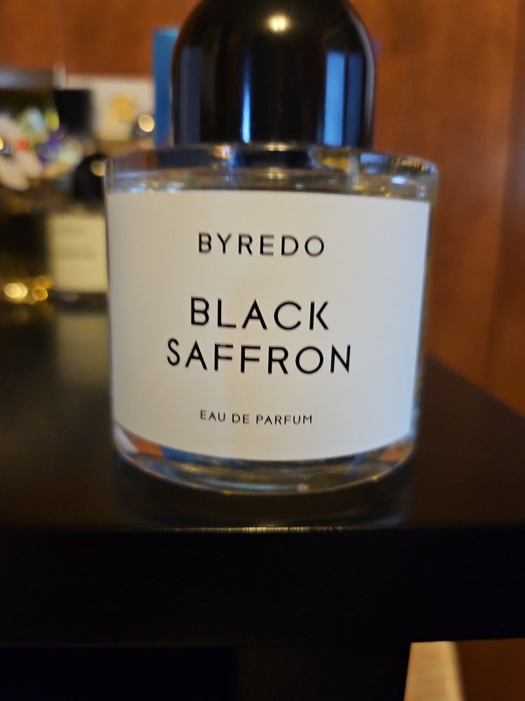 BYREDO BLACK SAFFRON