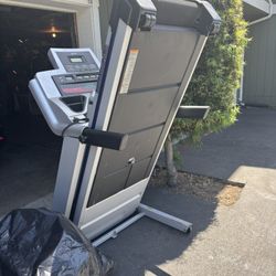 Treadmill 