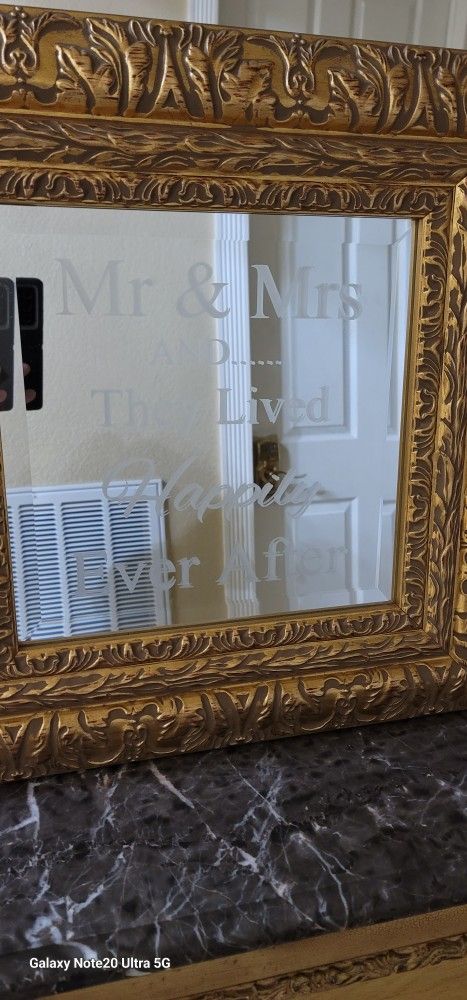 Mr & Mrs Wedding Sign