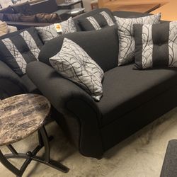 Brand new sofa and loveseat $800