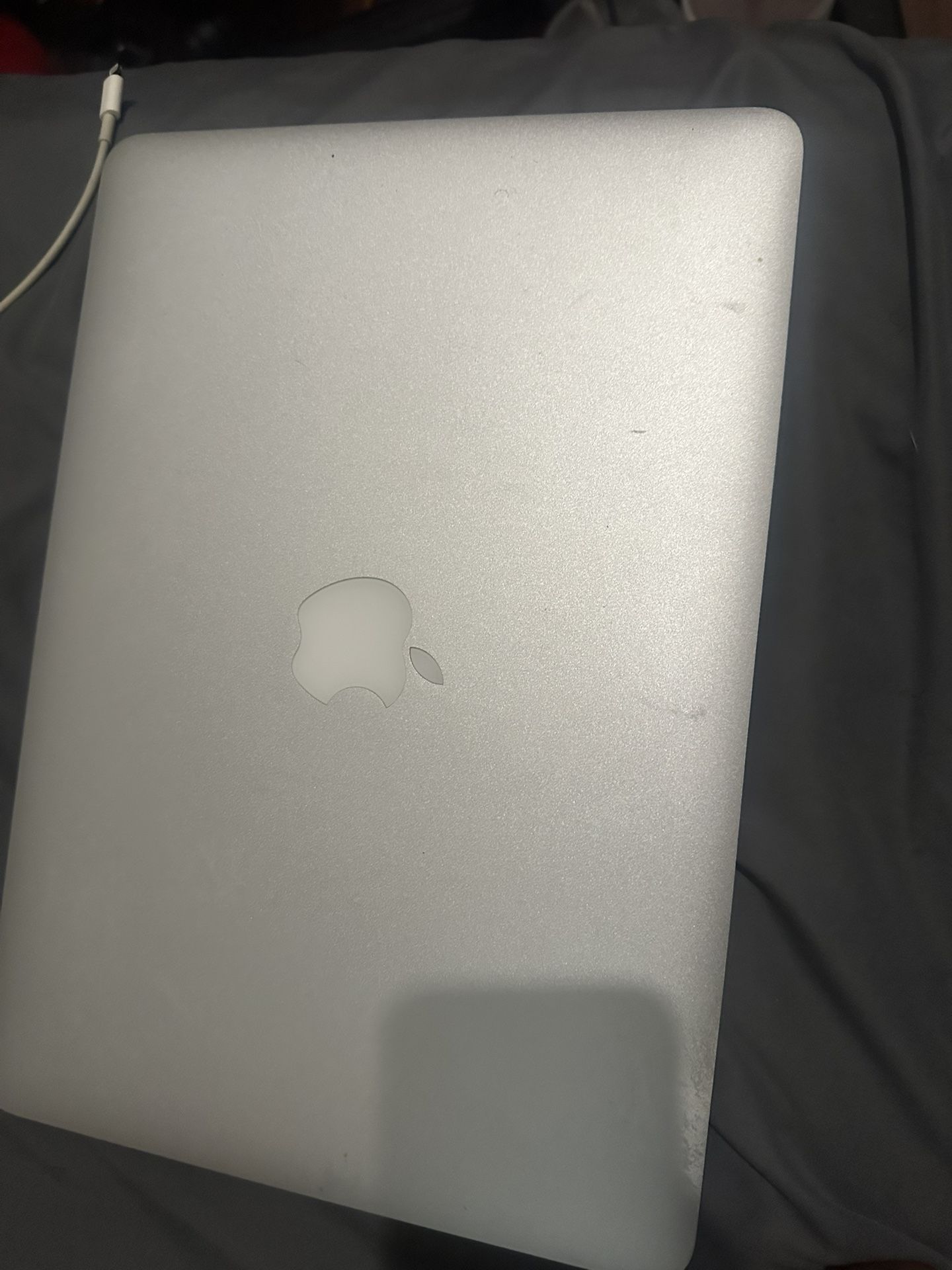 MacBook Pro 2016 I Think