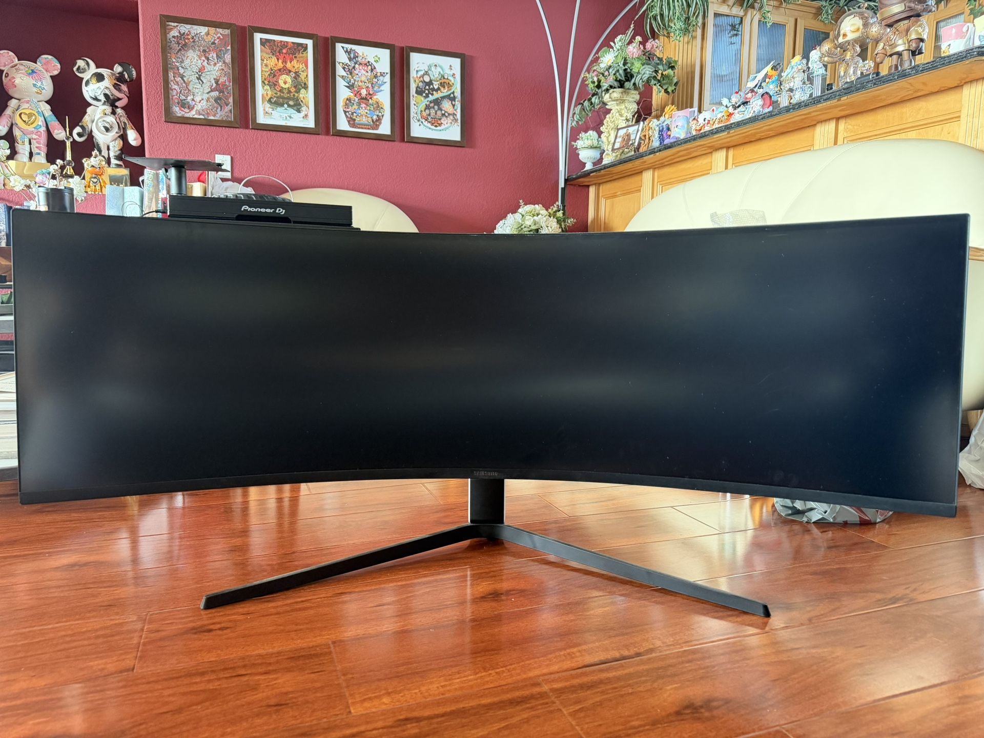 Samsung Odyssey G9 49” Ultra-Wide Gaming Monitor – Excellent Condition