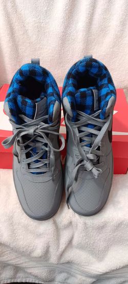 NIKE MENS COURT SHOES