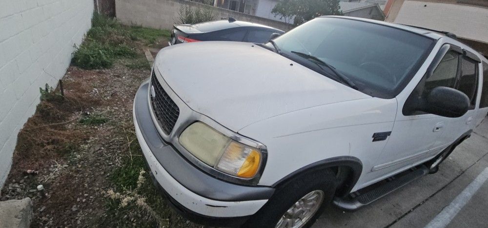2001 Ford Expedition