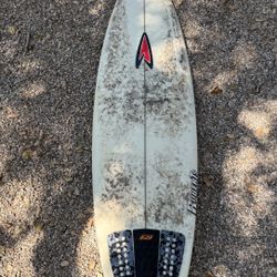 Robert’s Surfboard - Black Punt 5’11”