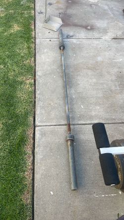 Heavy duty bench press bar $20