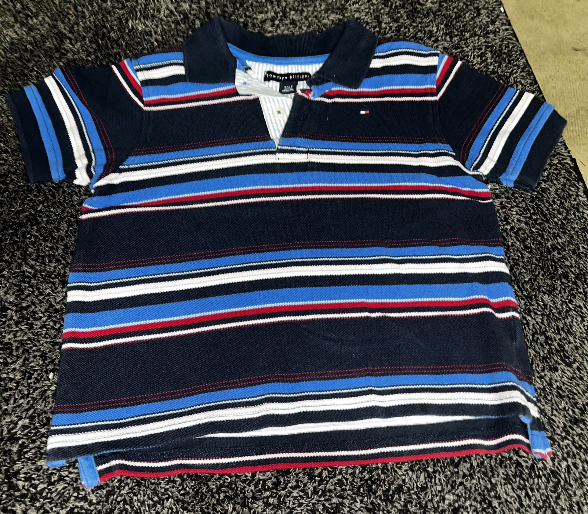 Tommy Hilfiger 4 Shirts, 4 Shorts Obo 65