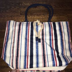 Estée Lauder cream w/navy blue and red stripe Purse/beach Bag/tote bag, New!