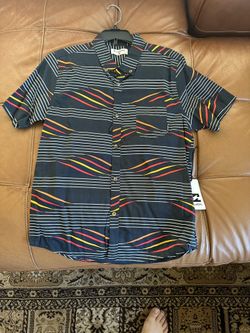 Boys Button Up Shirt (Large)