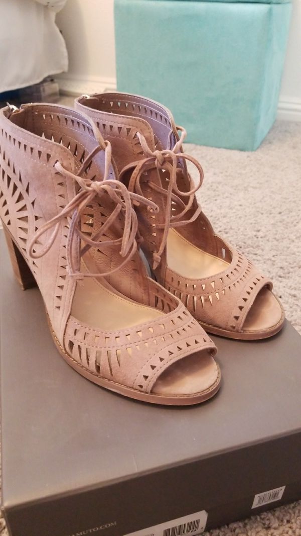 Vince Camuto Tarita for Sale in Long Beach, CA - OfferUp