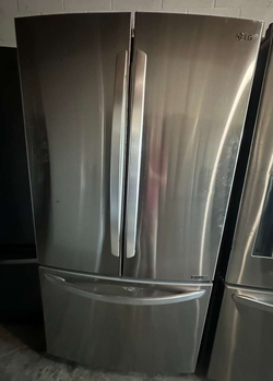 LG French Door Fridge – Stainless, Bottom Freezer, Clean