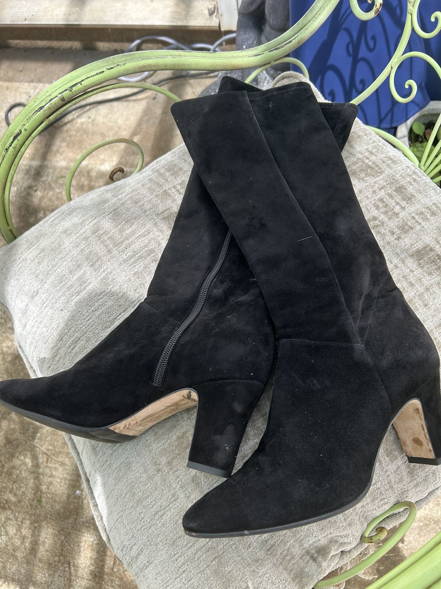 MANOLO BLAHNIK BOOTS